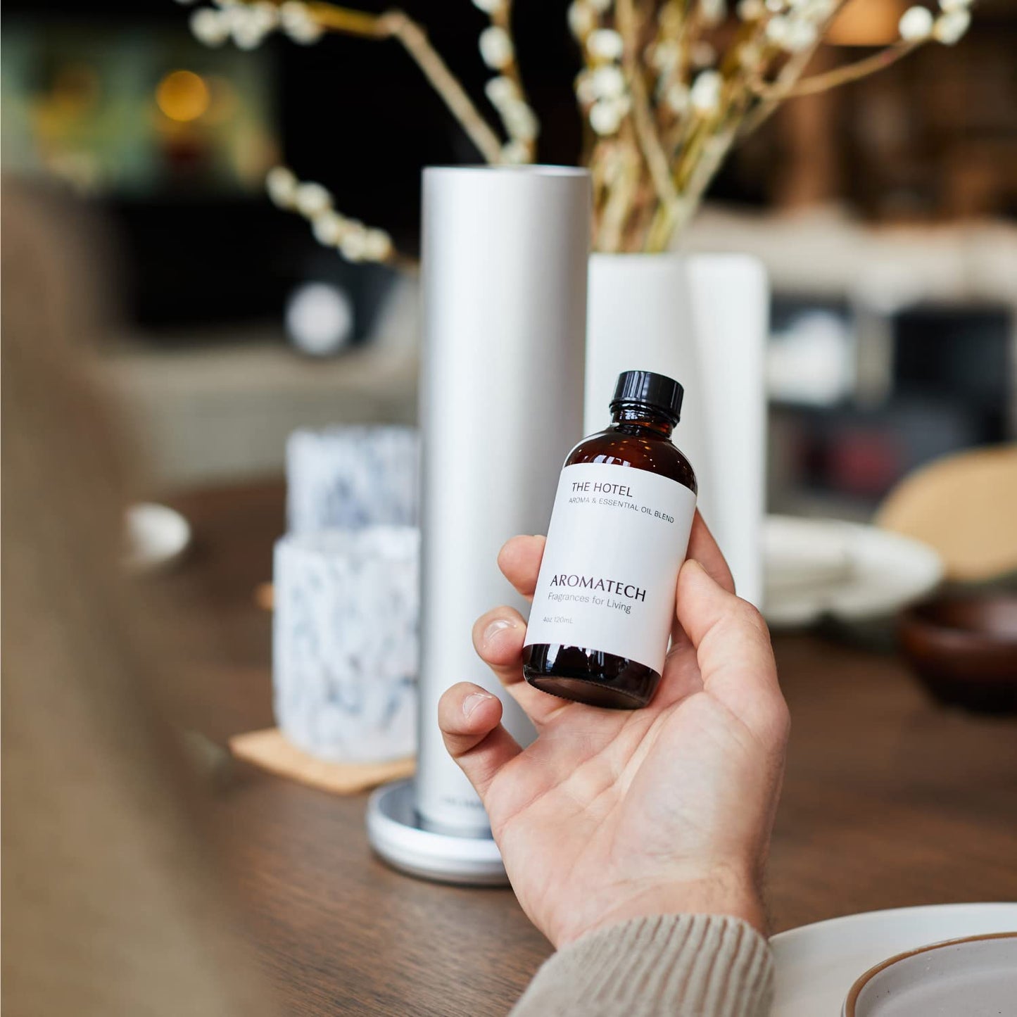 AromaTech The Hotel Essential Oil Blend โ Luxury Hotel Inspired (Lemon, Lavender, Peach & Pine) 4 oz / 120 mL