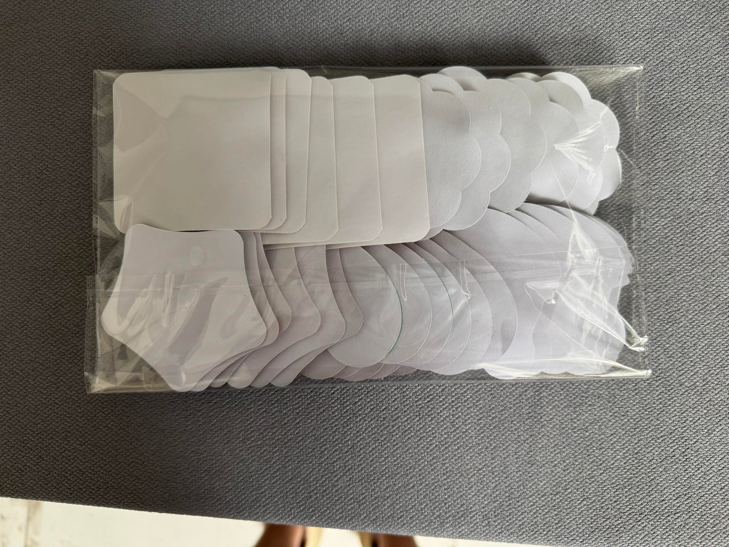 30 Pcs Disposable Castor Oil Patches โ Self-Adhesive, Breathable, Leak-Proof (Mix Shapes & Skin Colors)
