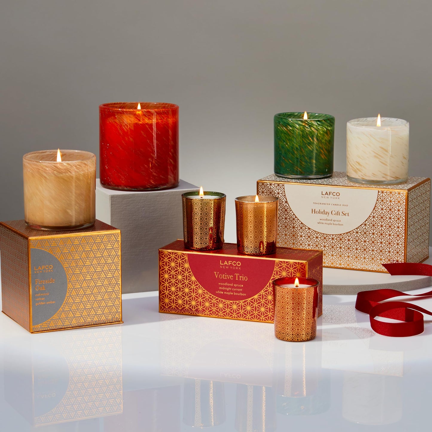 LAFCO New York Holiday Signature Candle Midnight Currant โ 15.5oz, 90-Hour Burn, Reusable Glass Vessel