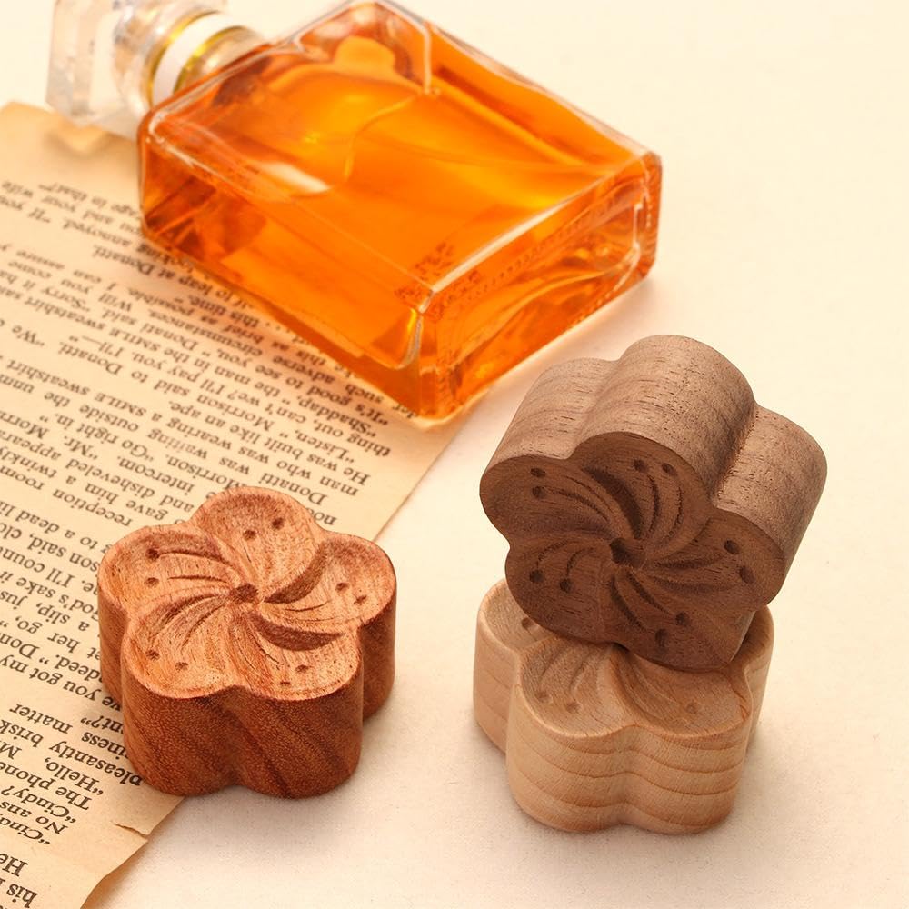Wood Essential Oil Diffuser β Flower Shape, Eco Friendly Aromatherapy
