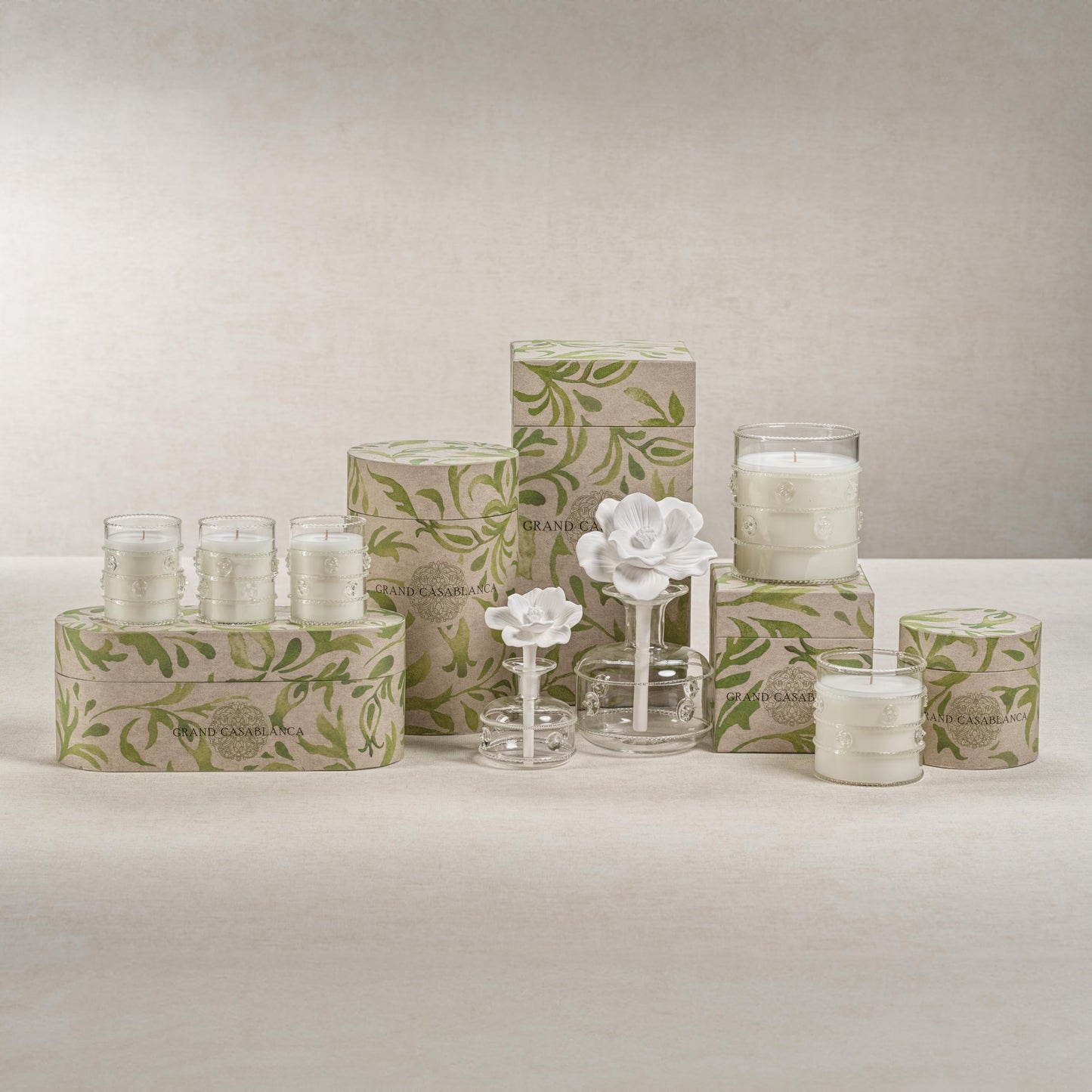 Zodax Grand Casablanca Glass Jar Scented Candle โ Lily of The Valley, 12 oz