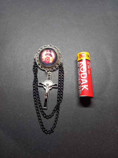 Oddity curiosity goth gothic Catholic Catholicism religious "sacred heart" pin badge brooch with black chains and crucifix