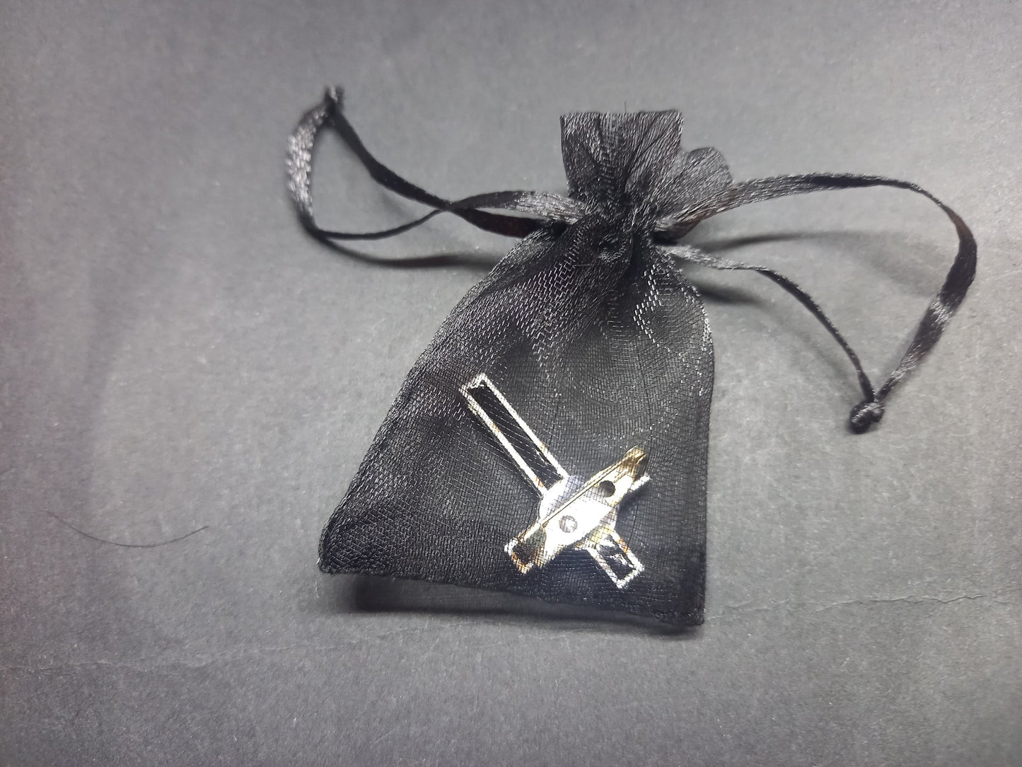 Goth gothic witch witchy Satanic occult  satanic temple "Inverted crucifix pin badge" plain