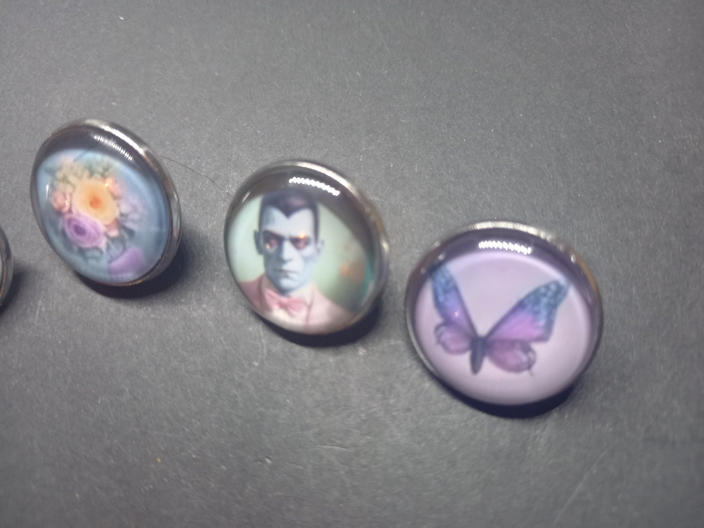 Goth Gothic alternative Psychobilly Tiki inspired "Frank & Drac" 5 badge set