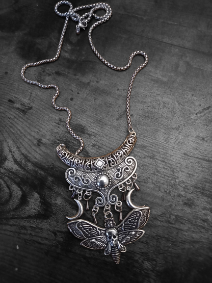 Goth Gothic Witchy Witch Witchcraft Occult satanic Pagan Wicca Boohoo style Death head moth V1 with moons