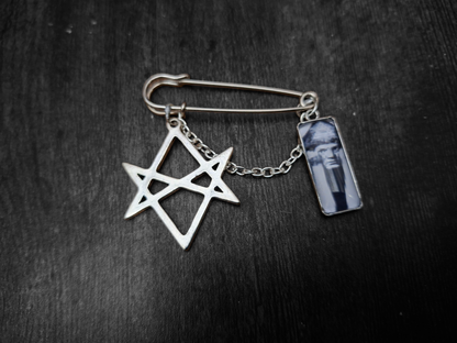 Goth Gothic Witchy Witch satanic occult Aleister Crowley Thelema "Unicursal hexagram" kilt pin brooch