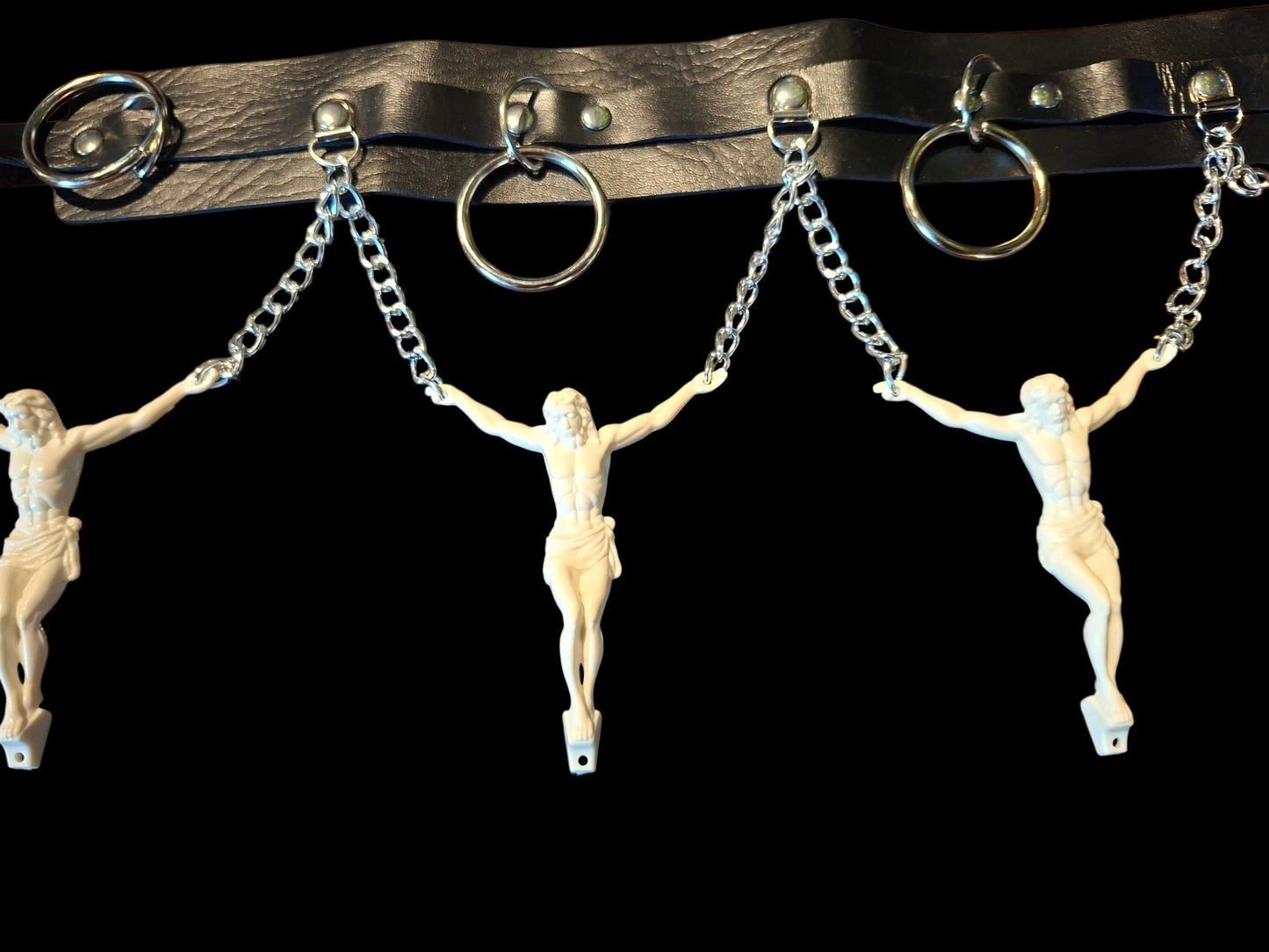 O ring and chain belt with 4 Christ's ,Gothic witchy Style