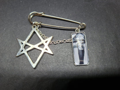 Goth Gothic Witchy Witch satanic occult Aleister Crowley Thelema "Unicursal hexagram" kilt pin brooch
