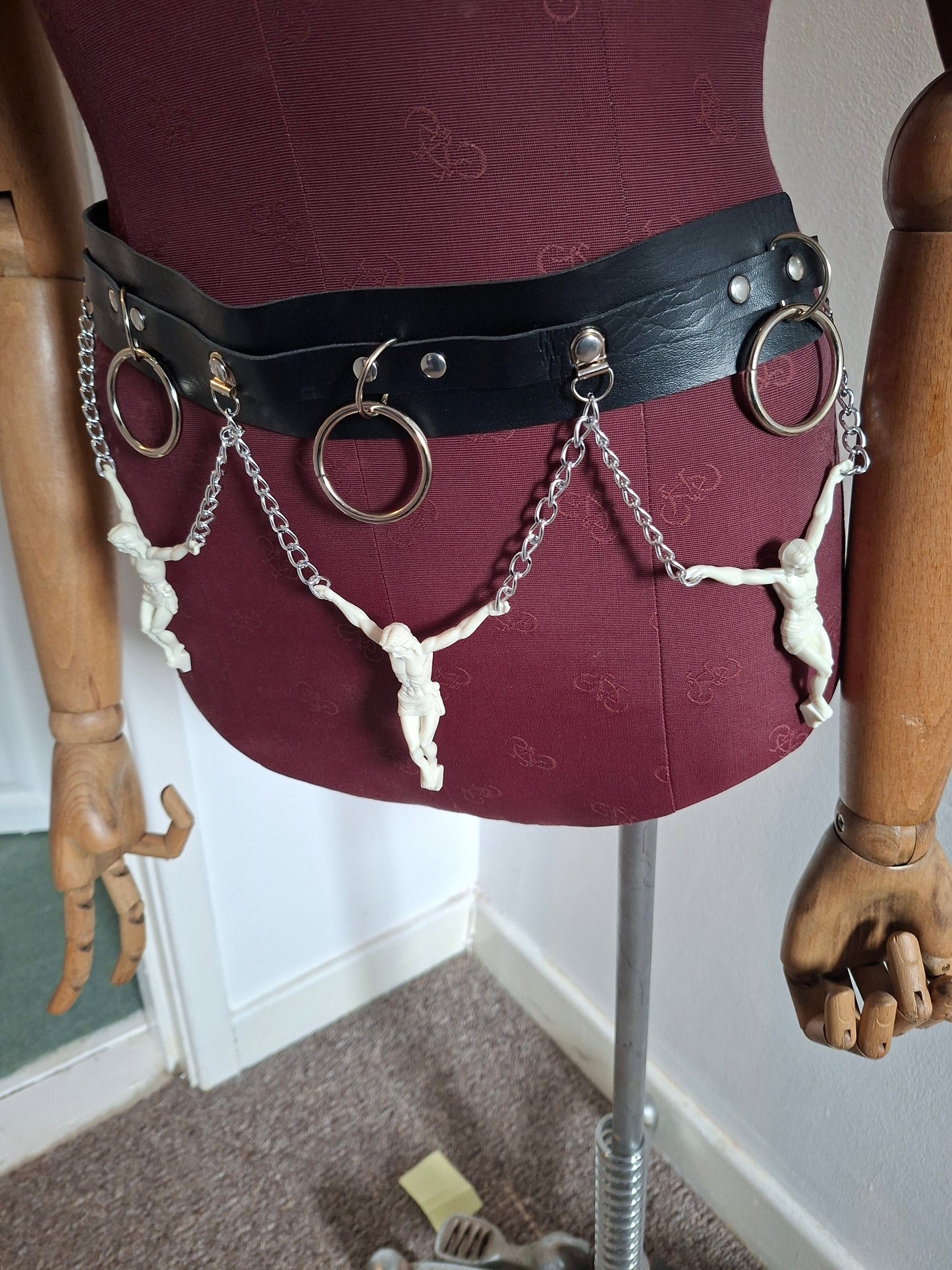 O ring and chain belt with 4 Christ's ,Gothic witchy Style