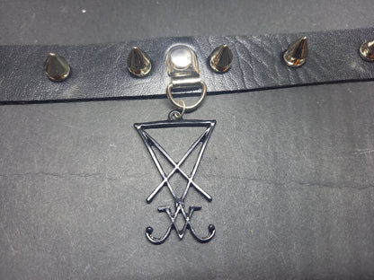 Goth Gothic Witchy fashion Occult satanic Pagan Wicca Black Faux Leather 10 spiked Collar with Black metal sigil of satan