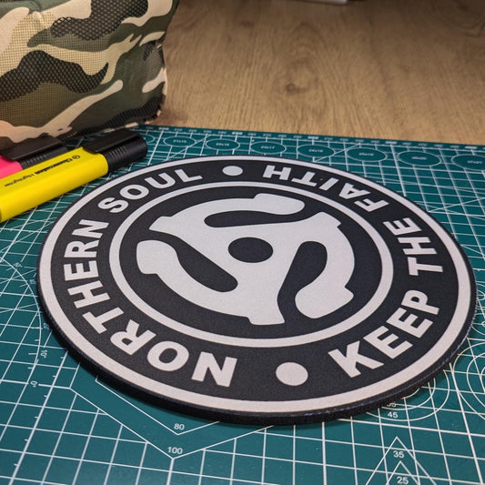 Northern Soul Adapter “Keep the Faith” Round Mouse Pad – Mod Culture Desk Mat