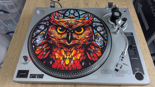 Stain Glass effect Wise Owl Slip mat for turntables