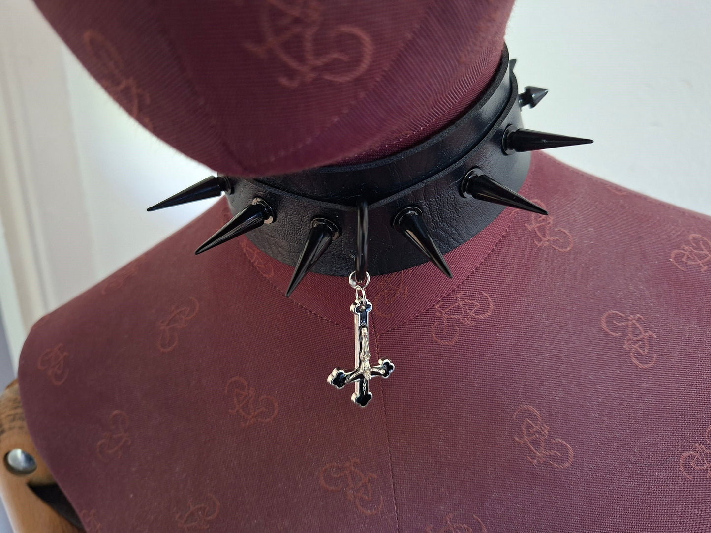 Black Faux Leather & 10 spikes Collar with inveted metal crucifix ,goth witchy style