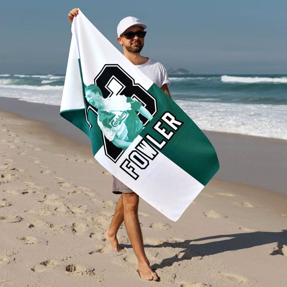 Liverpool Fowler 23 - Football Legends - Beach Towel - 150cm x 75cm