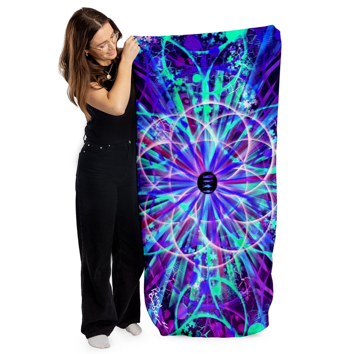 Penny Banger Trippy Spirograph Towel - Lightweight, Microfibre Beach Towel - 150cm x 75cm
