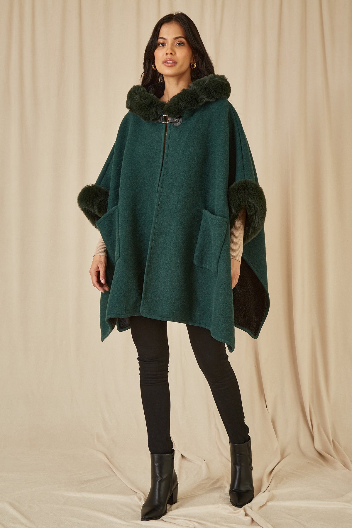 Yumi Green Cape With Luxe Fur Trim And Lining