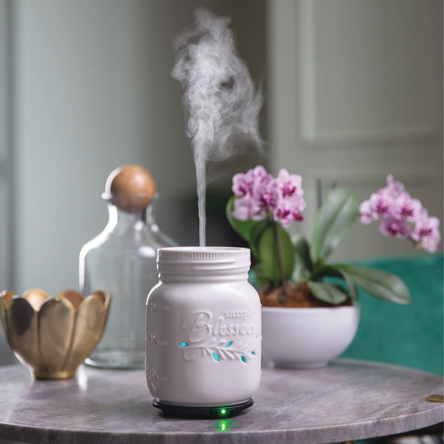 Airome Mason Jar Medium Essential Oil Diffuser – 100 mL Ultrasonic Humidifier with 8 LED Lights