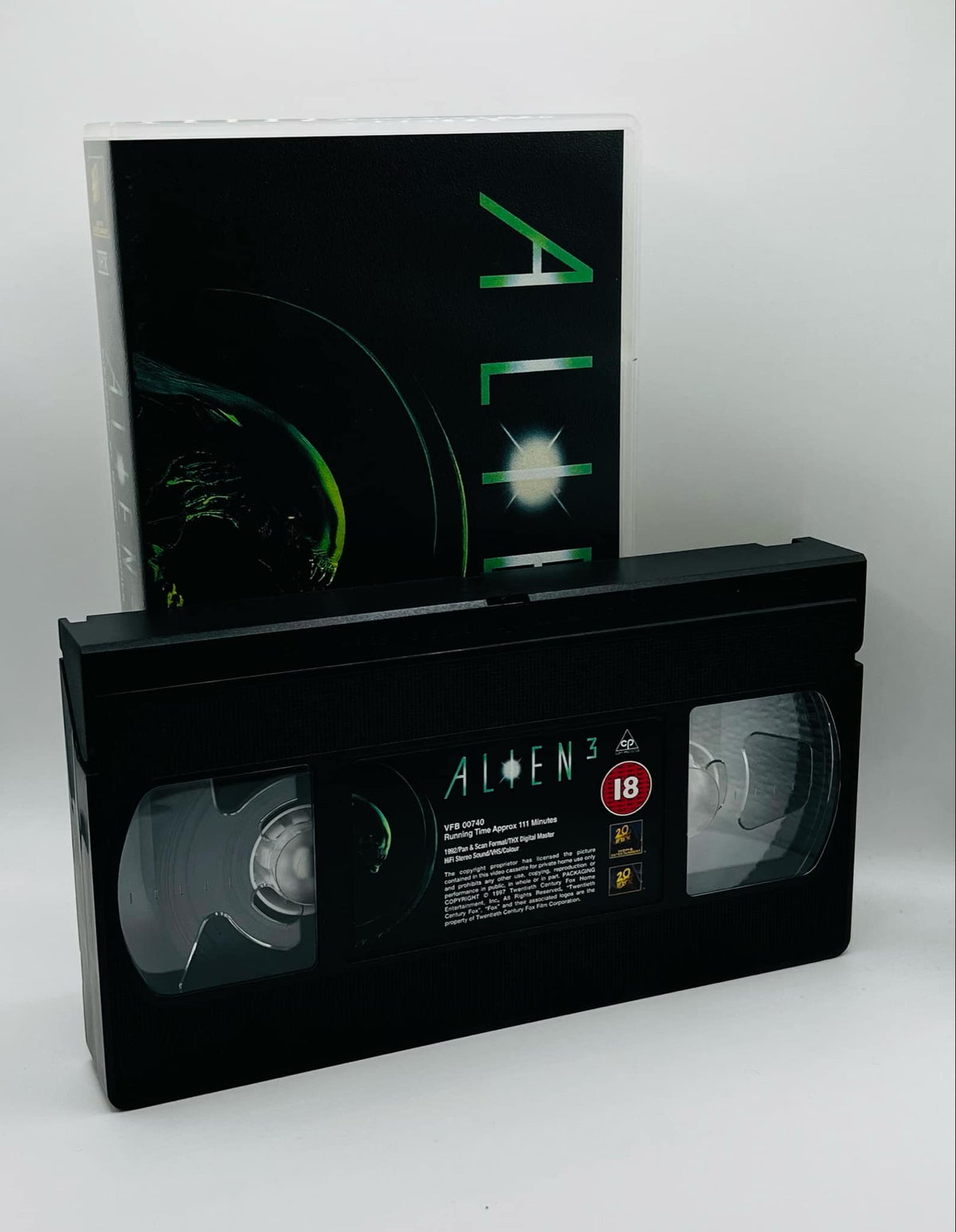 Alien Saga (18)