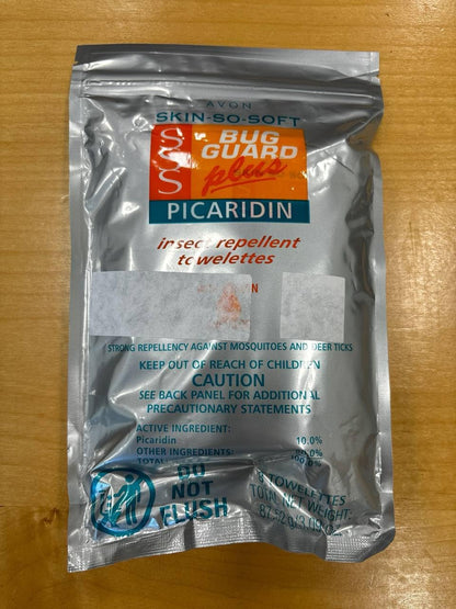 AVON Skin So Soft Bug Guard Plus Picaridin Towelettes – DEET-Free, Oil-Free, 16-Pack Resealable Travel Bag