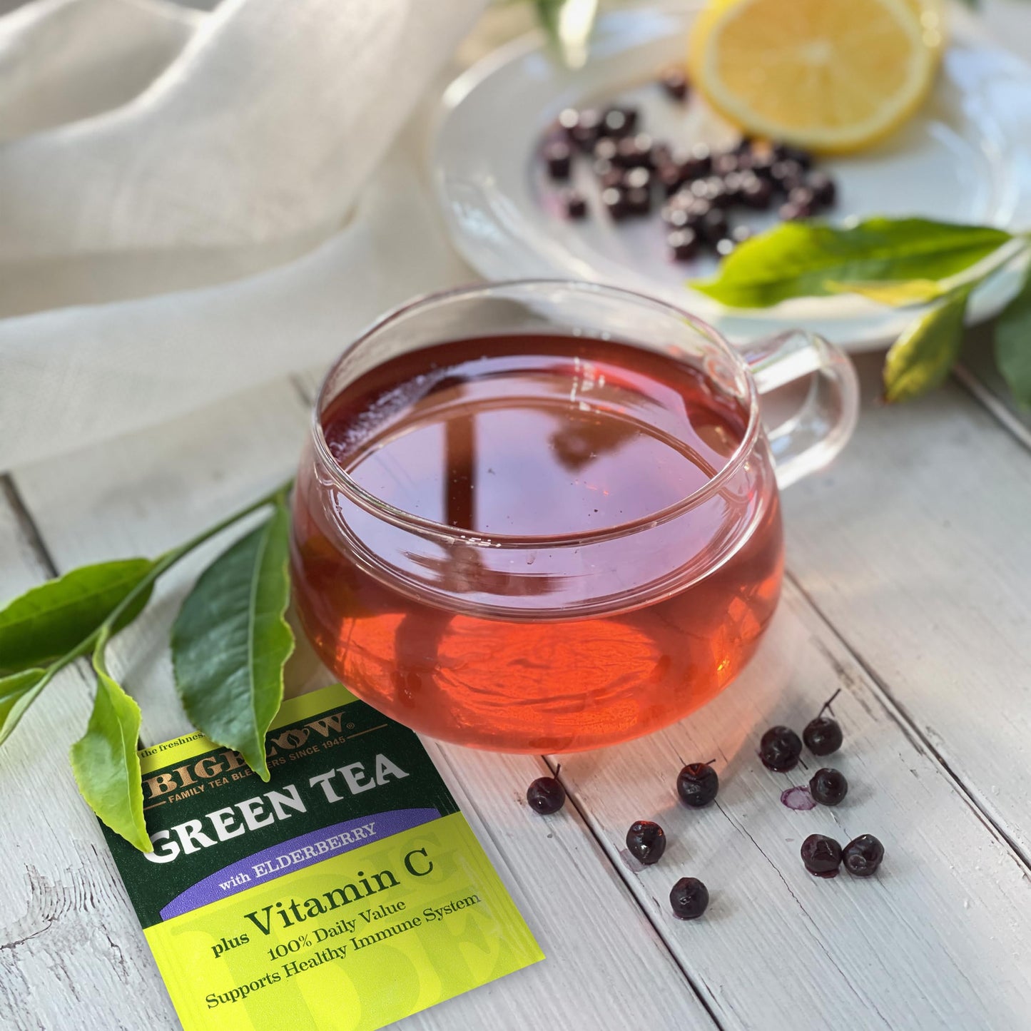 Bigelow Tea Green Tea Elderberry plus Vitamin C, Caffeinated, 18 Total Tea Bags (Pack of 1)