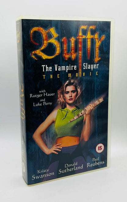 Buffy The Vampire Slayer The Movie (15)
