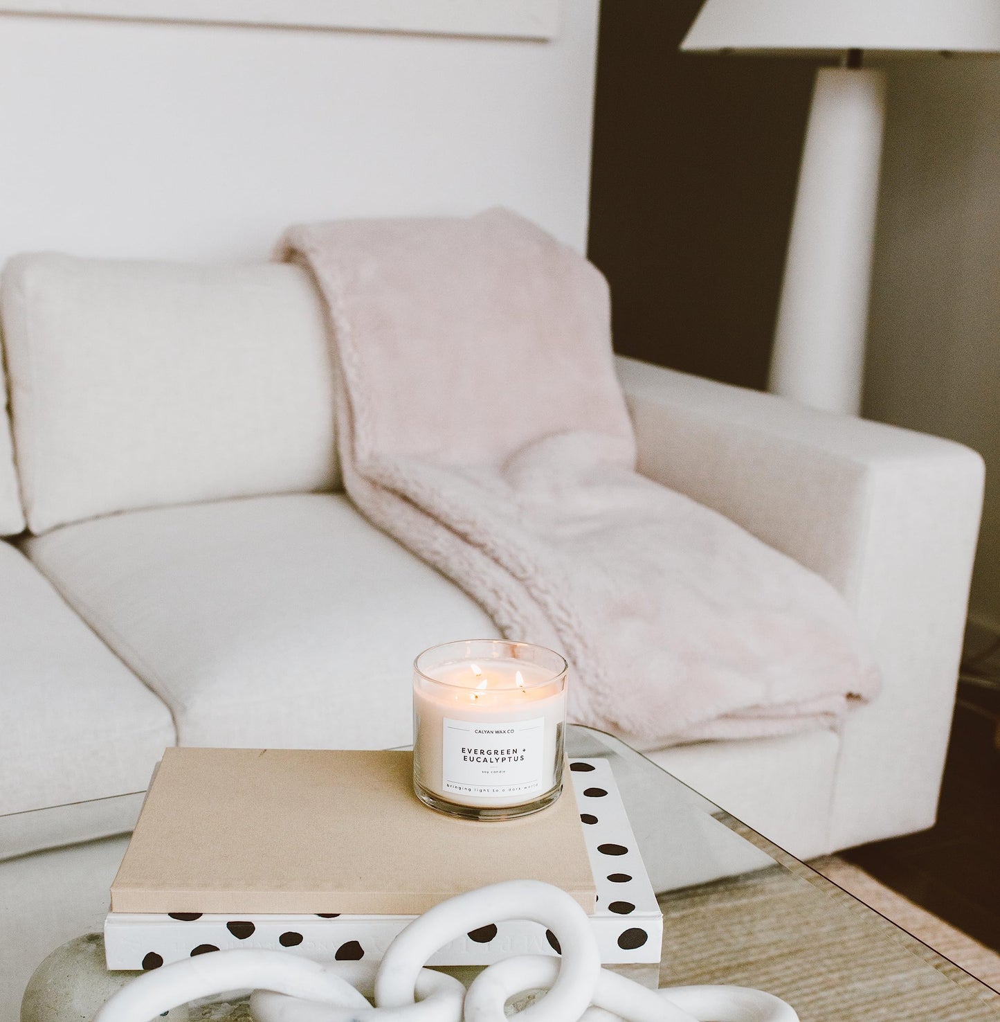 Calyan Wax Co. Oakmoss & Amber 3-Wick Soy Candle – 14.9oz