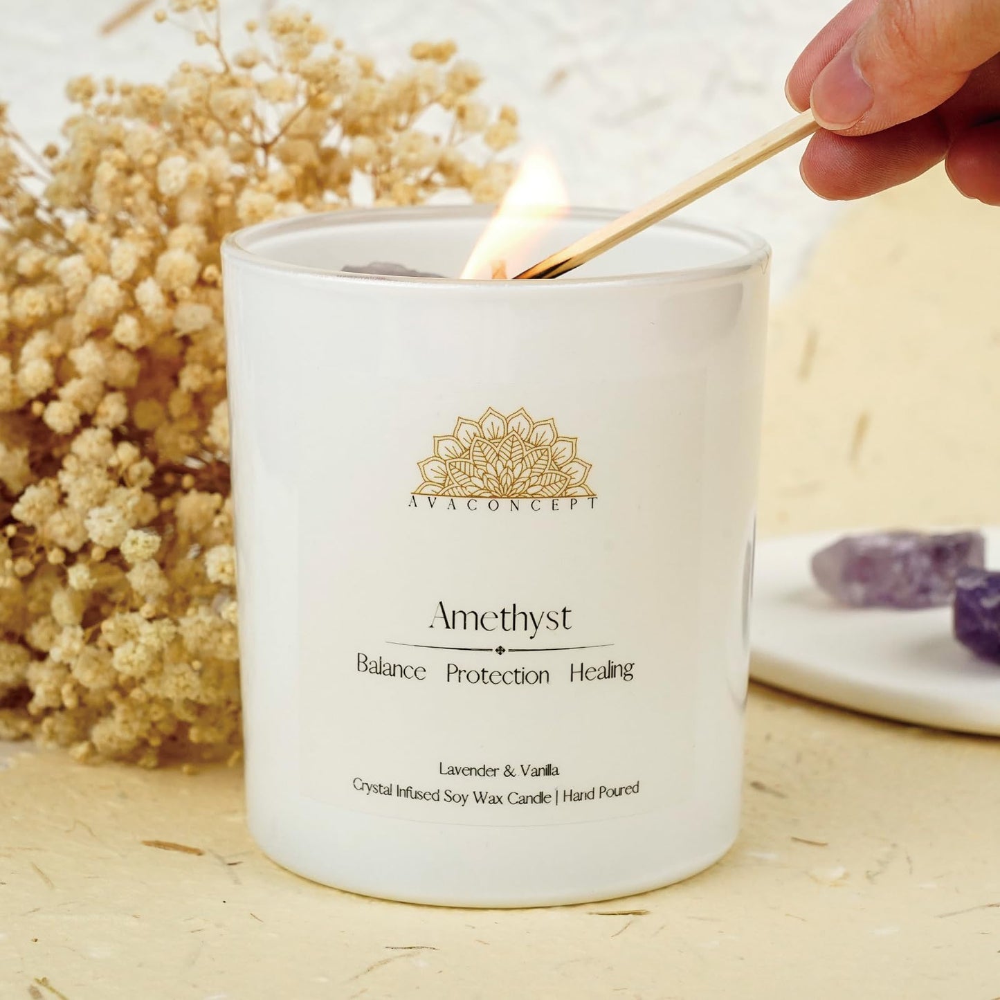 Healing Crystal Candle – Amethyst & Clear Quartz, Lavender & Vanilla, 10oz Jar