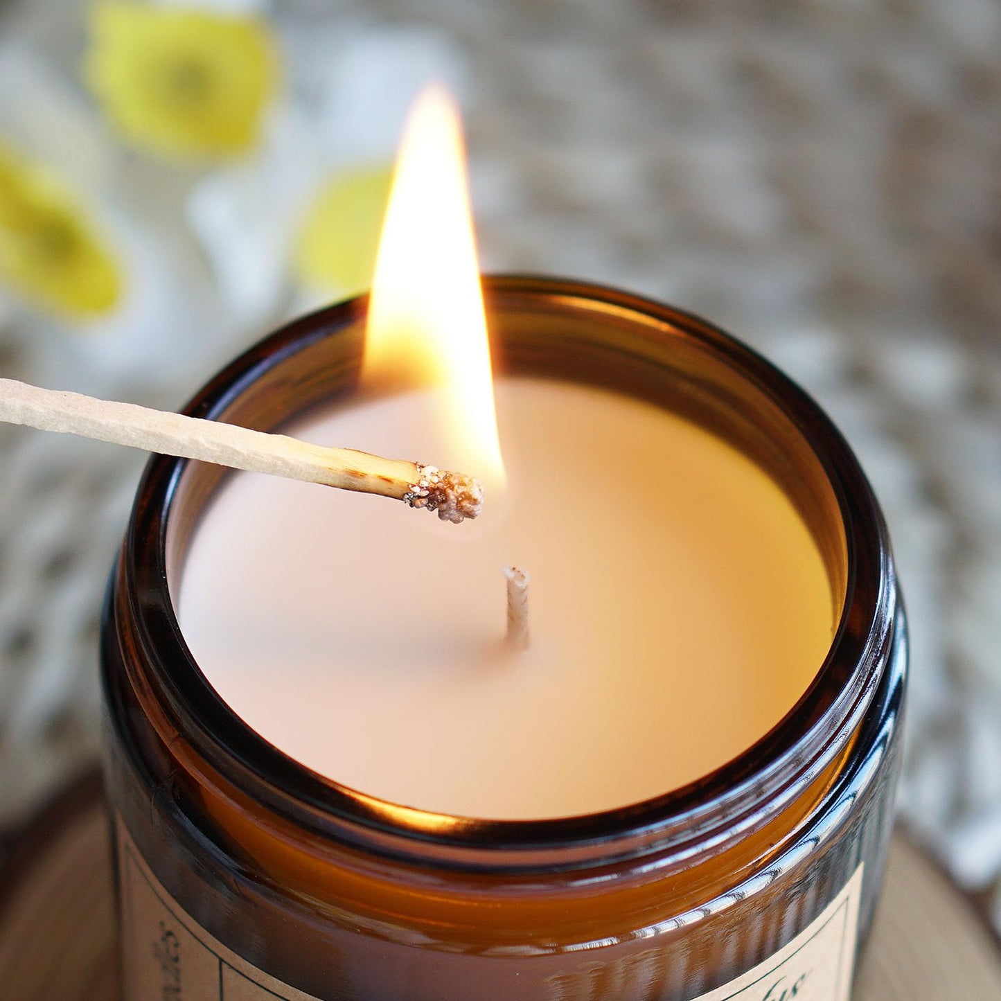 Liofeve Lavender & Eucalyptus Soy Candle – 8oz Aromatherapy for Relaxation