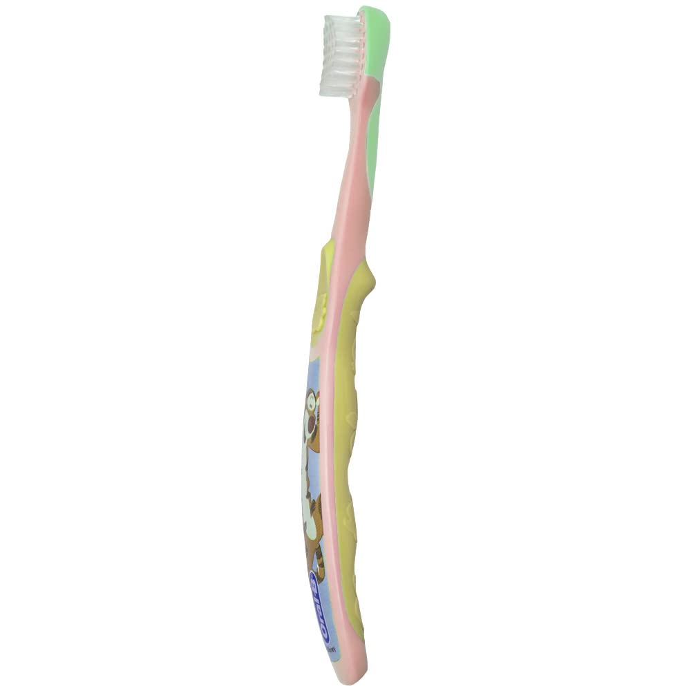 Oral-B Baby Manual Toothbrush with Pooh Characters - 0-3 Years, Extra Soft Pack of 6