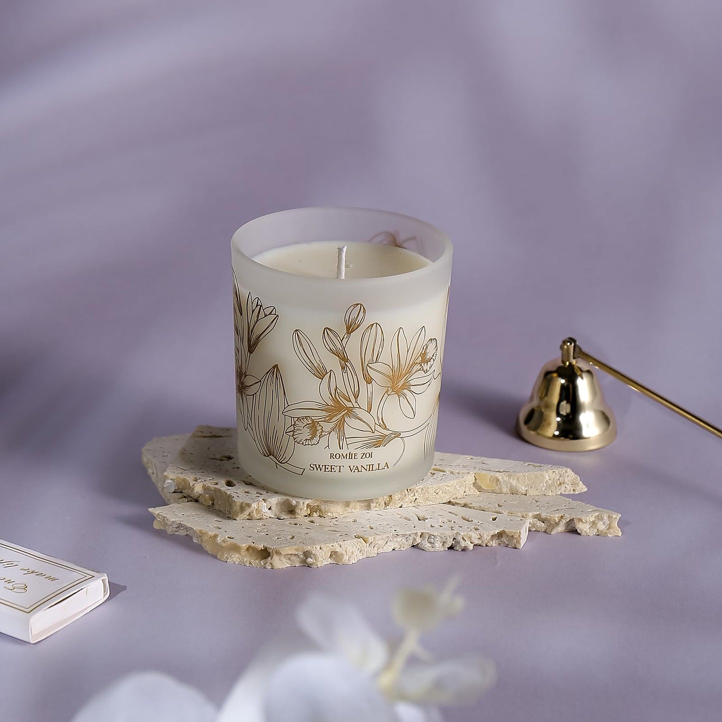 ROMIIE ZOI Sweet Vanilla Soy Candle – 6oz | Long-Lasting Home Fragrance