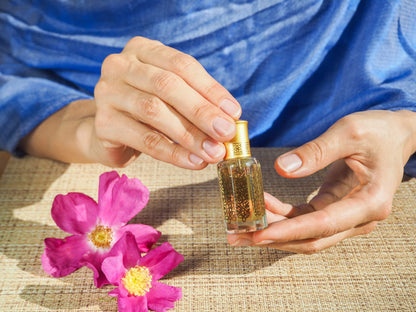Spanish Sandalwood 12mL – Handcrafted Attar-Style Perfume Oil for Women & Men, Alcohol-Free, Aromatherapy Grade, Long-Lasting Sandalo