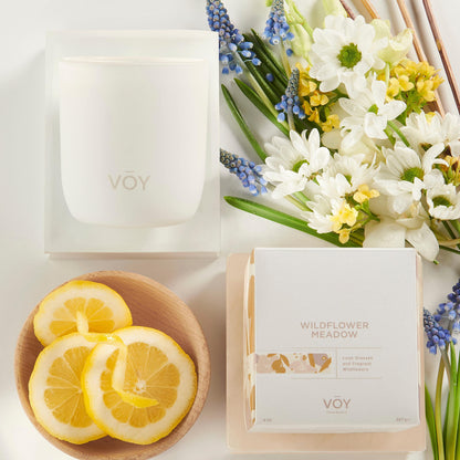 VOY Scented Candle – Floral Wildflower Meadow, 8 oz, 55-Hour Burn, Premium Soy, Gift Packaging