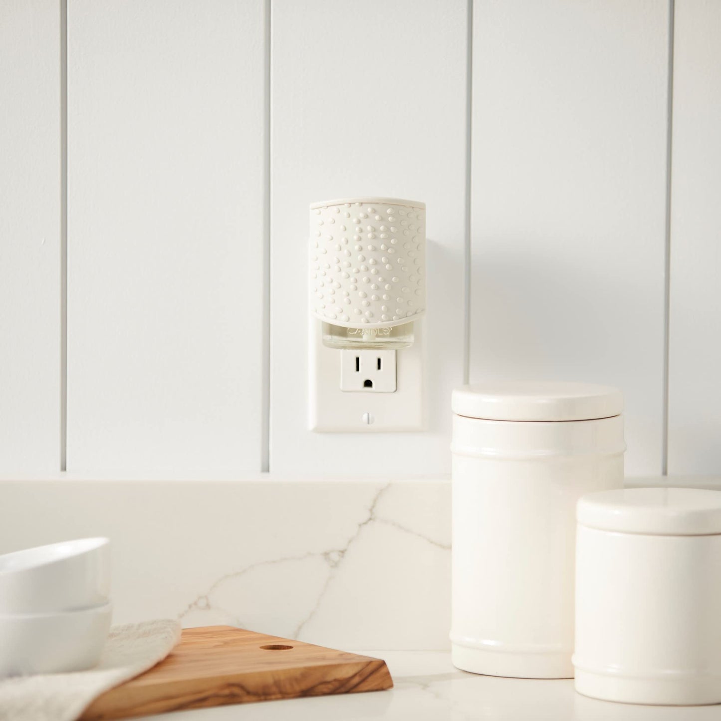 Yankee Candle Sprinkle Dots ScentPlug Diffuser - Fragrance Diffuser